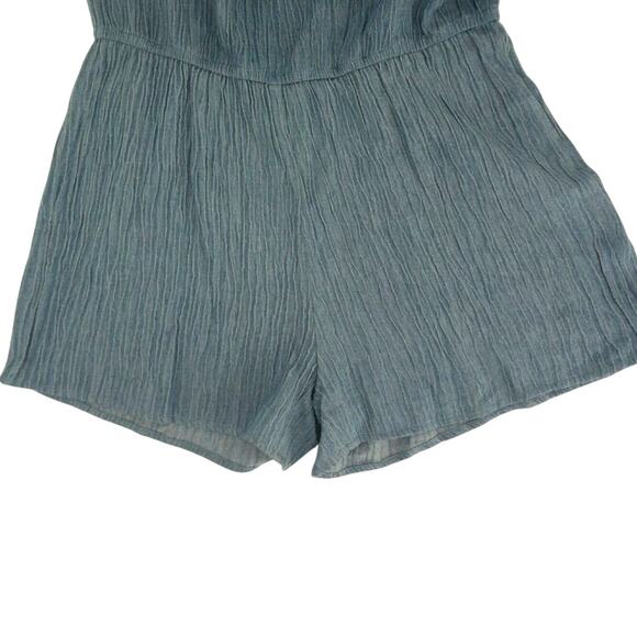 Easel Chambray Romper Bell Sleeve Round Neck One Piece Womens Medium - Picture 4 of 8